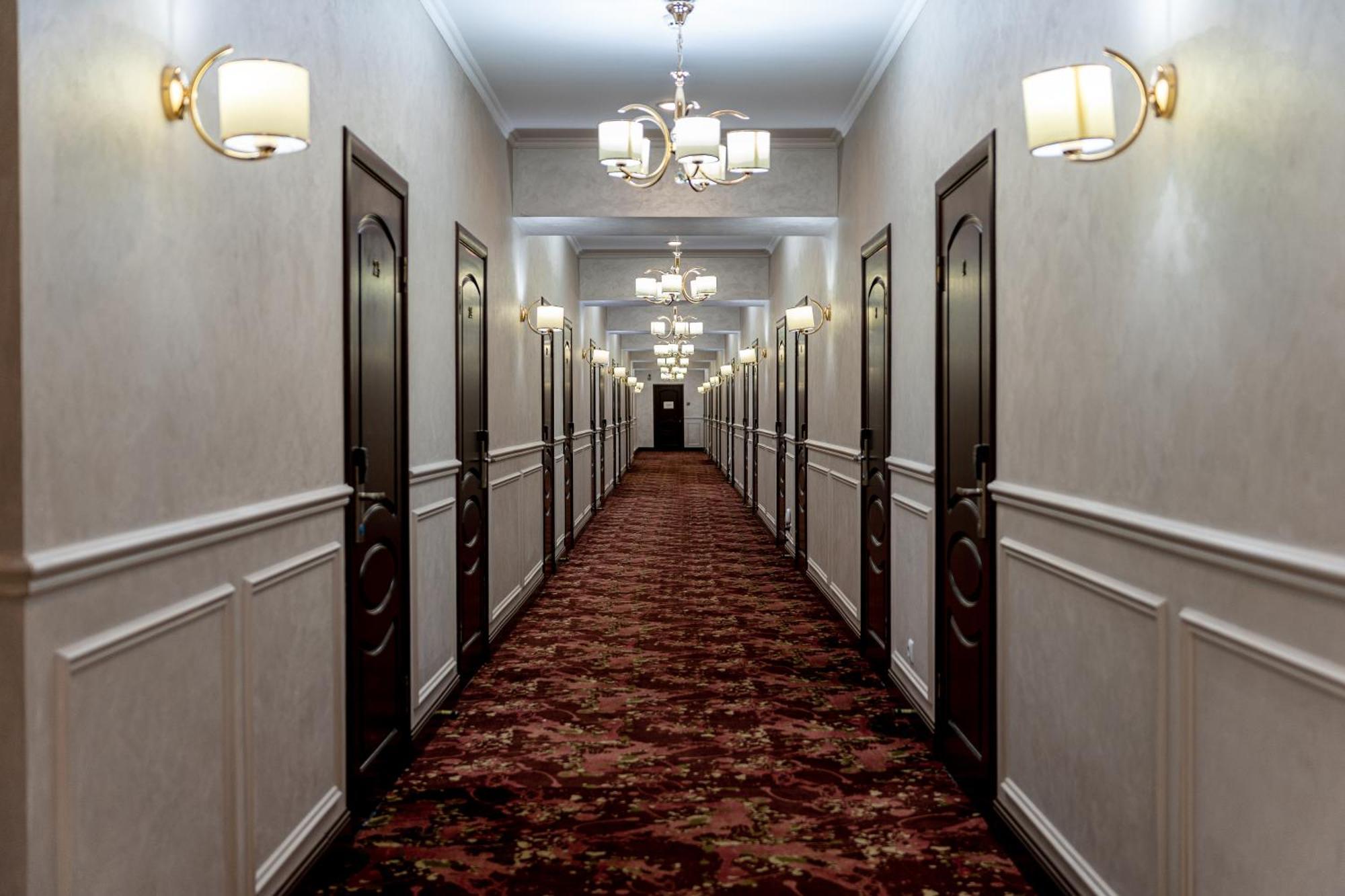 Mildom Express Otel Almatı Dış mekan fotoğraf